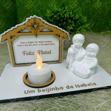 Presépio personalizado com figura em gesso - Cabana de Natal